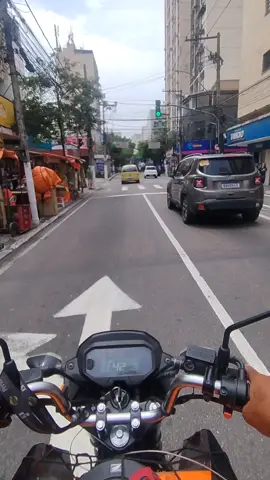 essa nunca mais atravessa fora da faixa 🥲 #titan160 #motoboy #meme #engraçado #niteroi 