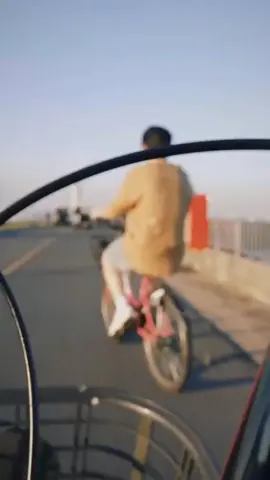 william riding a bike  #WilliamEst #williamjkp #fyp #fypviralシviral 