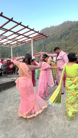 ल है के हो कुरो😆🤭#foryoupage #trending #viral #fyp #creatorsearchinsights 