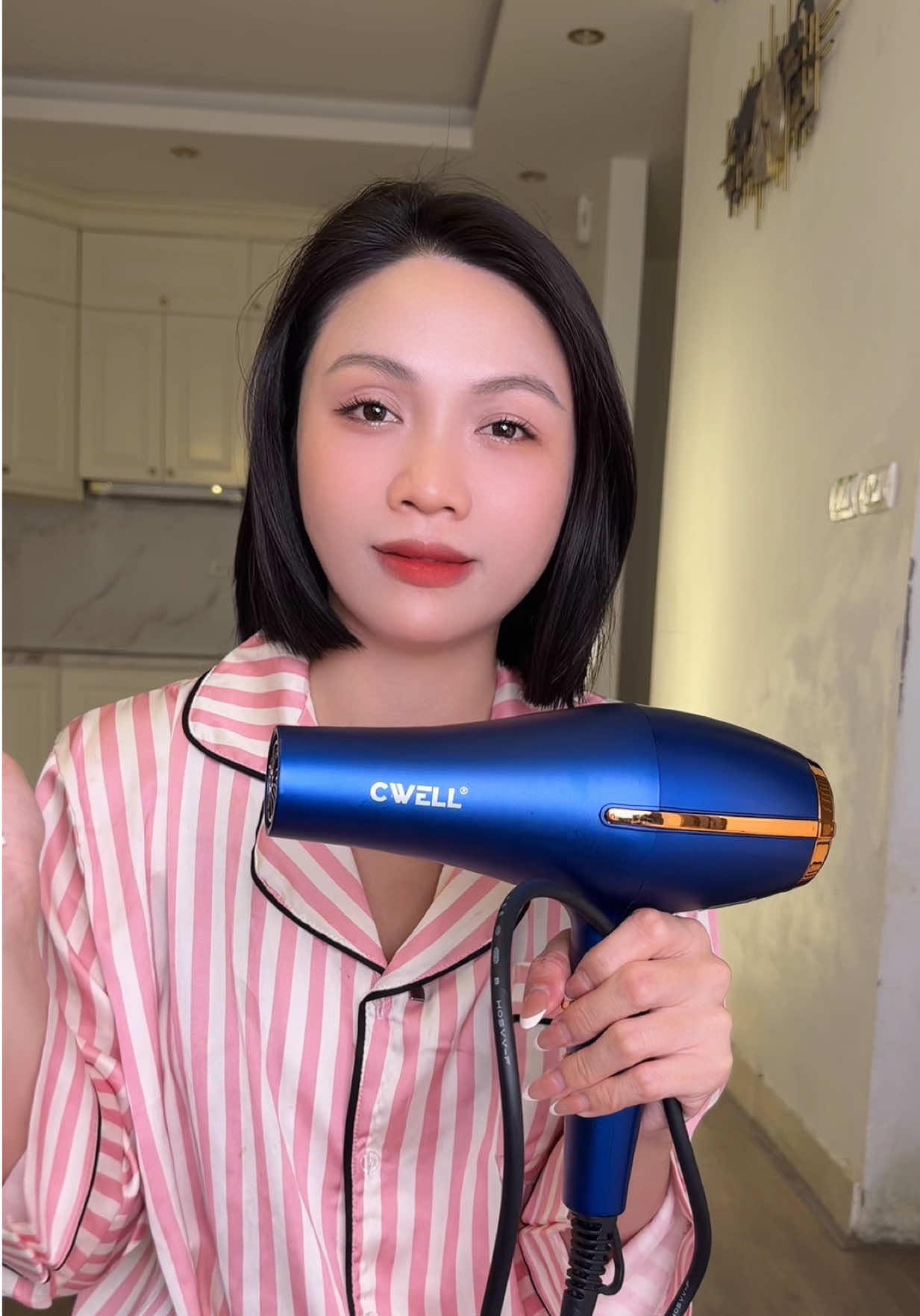 Máy sấy tóc CWell công suất lớn #giangkhenh #maysaytoc #cwell 
