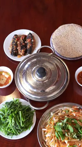 khải Tuấn chuẩn bị đi thiện nguyện hỗ trợ cho bà con bình định nha cả nhà 😅🌱 #thichkhaituan #ancungtiktok #chuyenbenthay #vulaci #amthucphatgiao 