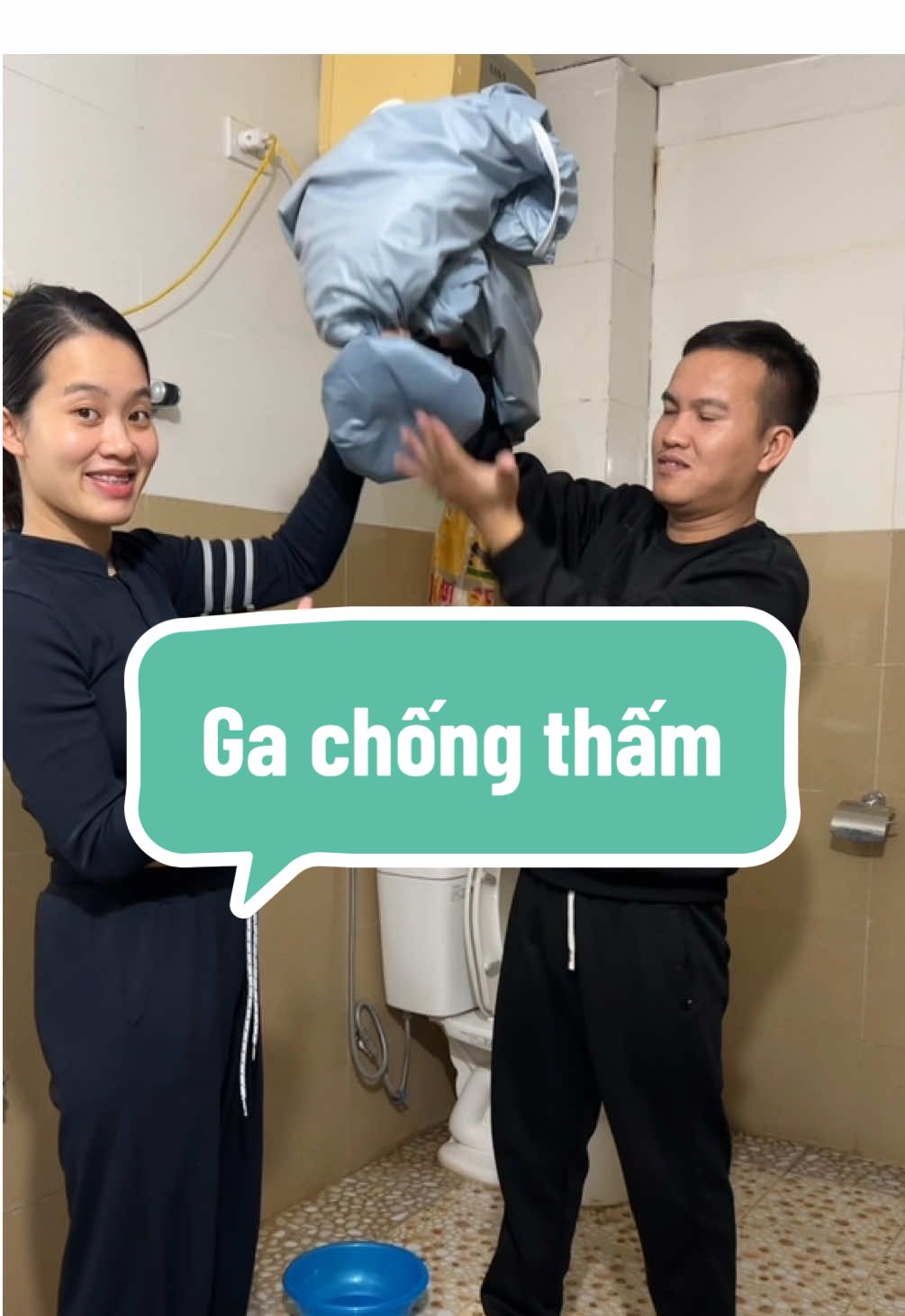 Dùng ga chống thấm nằm luôn,mặt vải không bị sột soạt nhiều đâu mọi người ạ,nhẹ,giặt nhanh,nói chung là 2 trong 1 nên nhàn #gachongtham #giadinh #dogiadung #xuhuong 