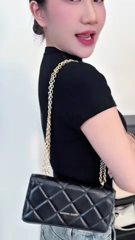 Tín đồ của túi xách basic thì đừng bỏ lỡ em này nha mấy chị ơi✨👜✨👜#tuixach #coveralklors #tui #hot #xuhuong 