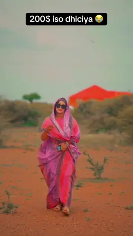 #CapCut #somalitiktok #foryoupage #foryou #fyp @qooqaaga_qarnka💚🤍❤️ @seinabjiji🎤💌 