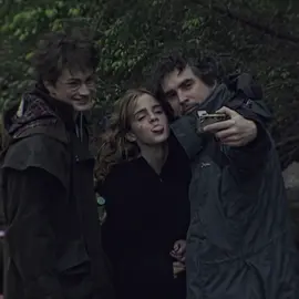 Why Is She So Fineeeee // first edit on tis acc please support // #harrypotter #hermoinejeangranger #emmawatson #edit #4k #fyp #viral  ib.@sleepy.ae1