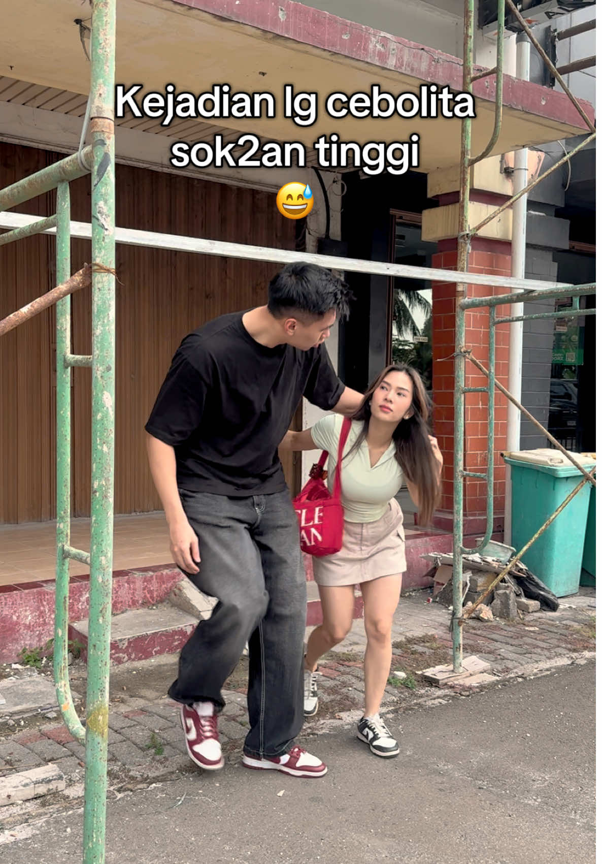 Dasar botol yakult!! #botolyakult #bigboy #gapurakabupaten #couple #fyp