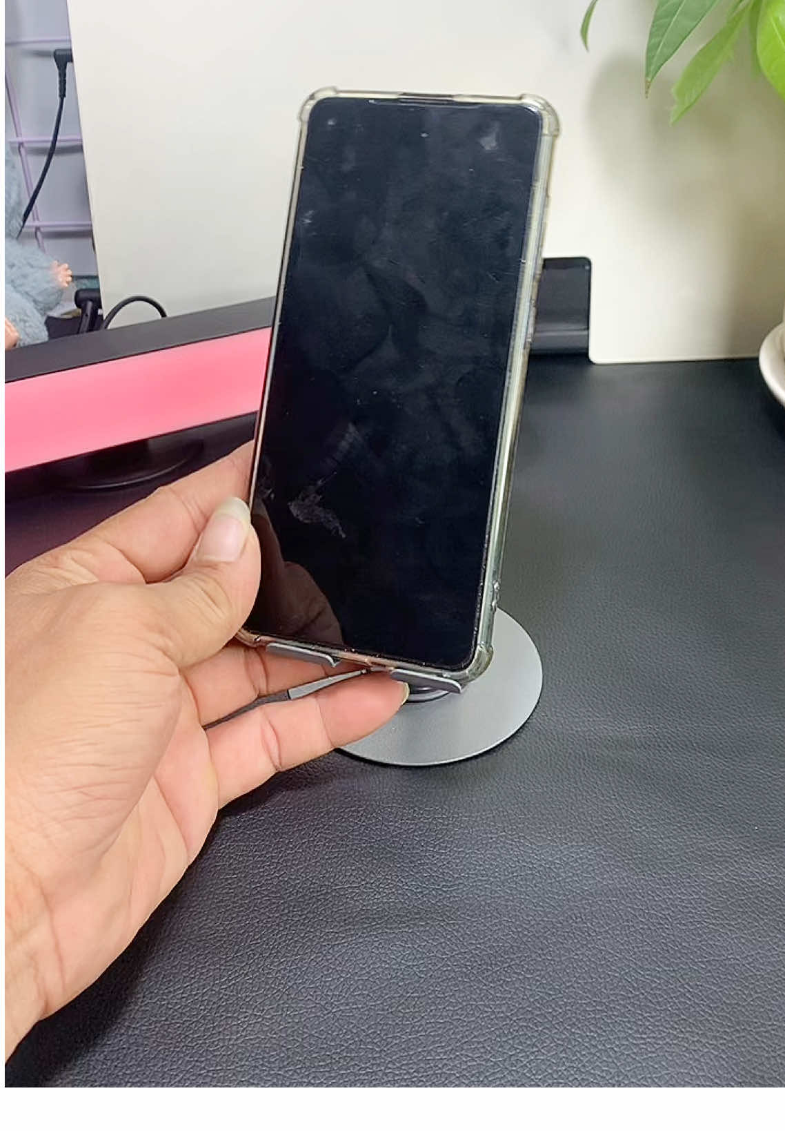 Giá đỡ điện thoại #phukiendienthoai #giadodienthoai #giadodienthoaixoay360 #viral #xuhuong 