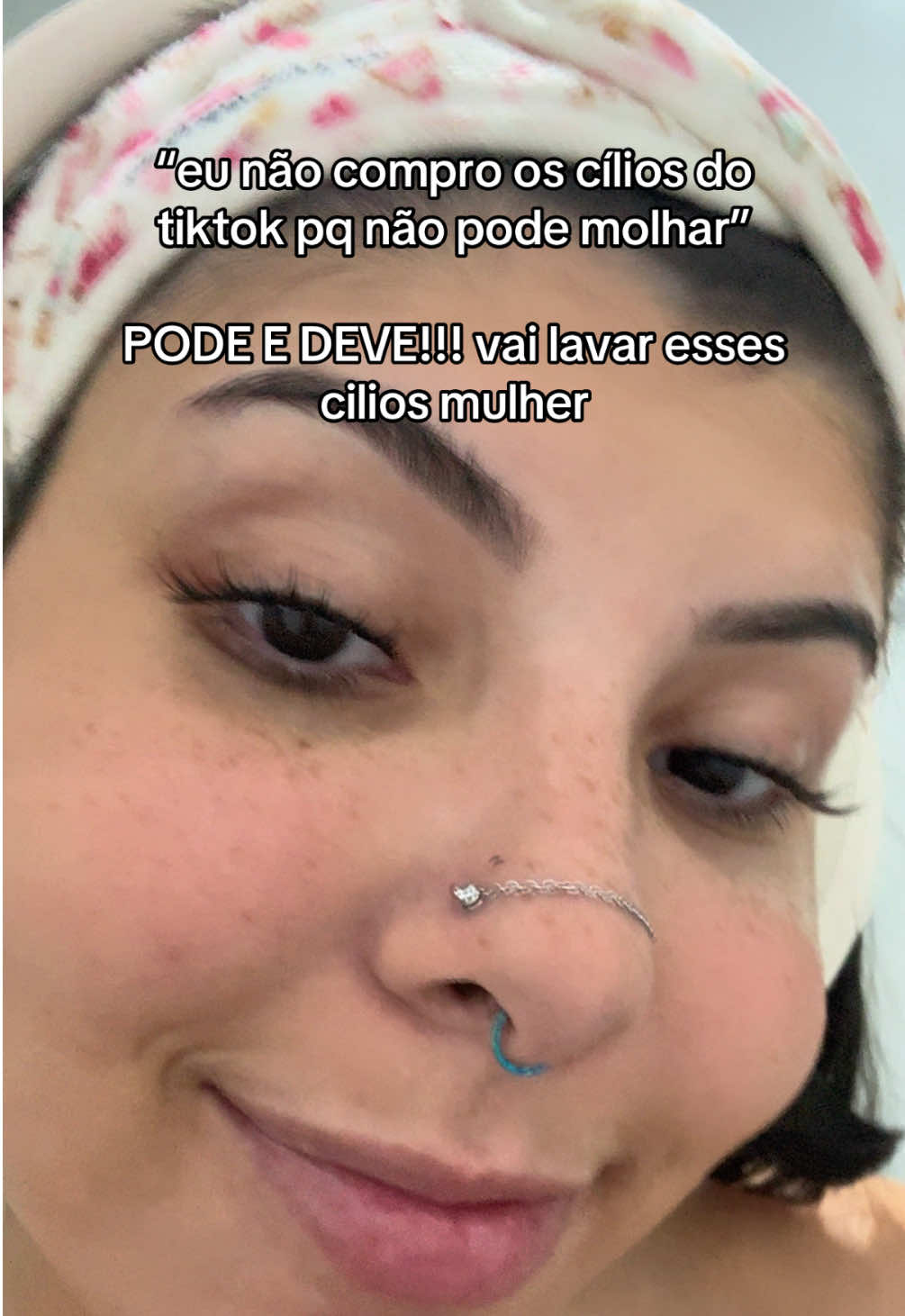 Divas eu já ensinei a fazer, já expliquei como cuidar e sim você PODE molhar os cílios da @B&Qaugen LASH BR sem problemas inclusive você deve fazer isso para ter uma higienização correta 💜✨ #extensaodecilios #cilios #animelashes 
