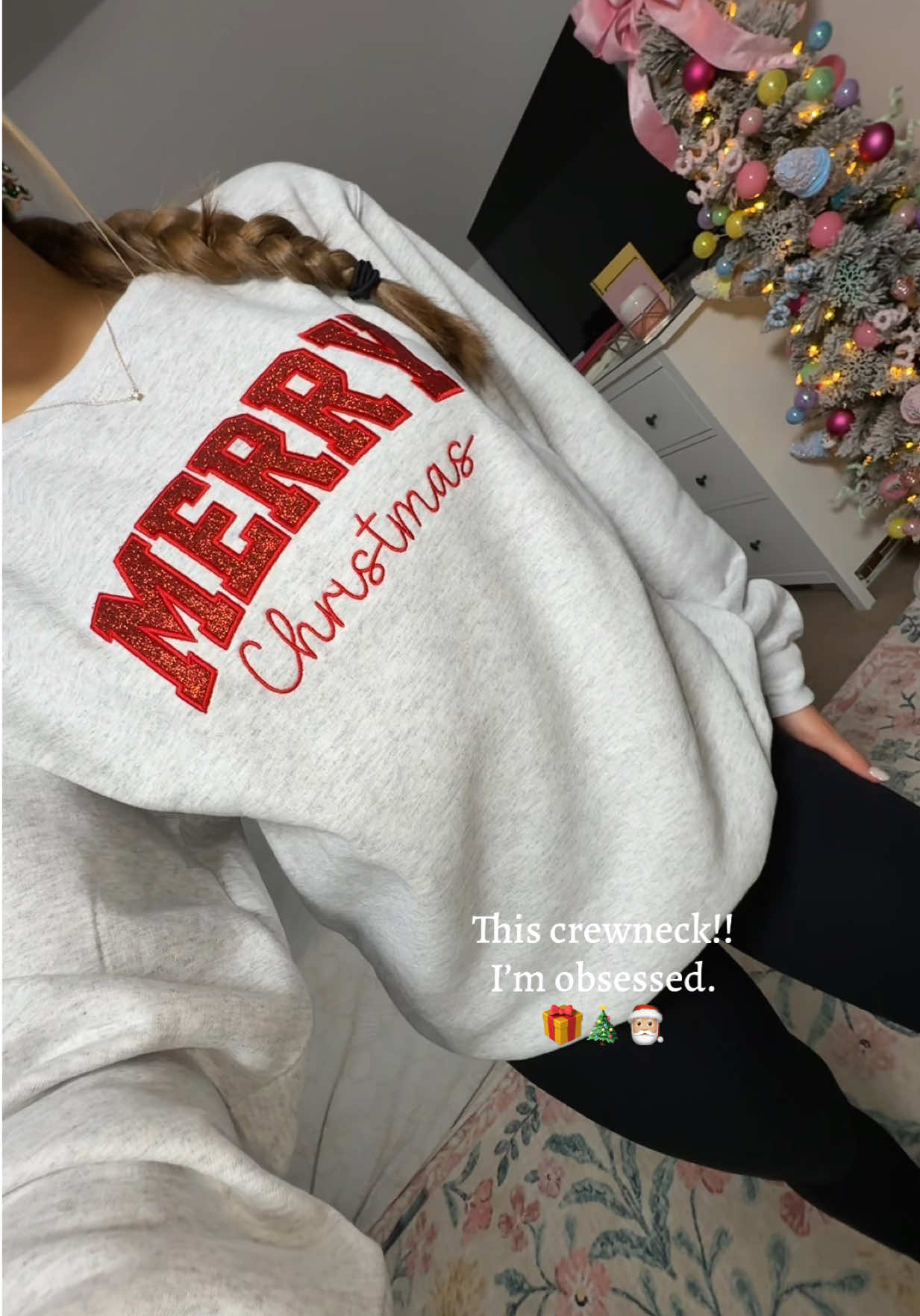 If you see your size, GRAB IT!! ❤️🤍