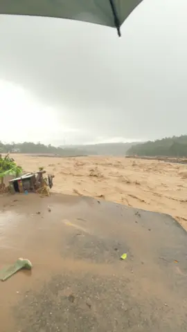 lekas membaik acehku🥹🥀#prayforsumatra #prayforaceh #banjirbandang #sawang #risehbaroh 