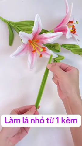 Hãy kiên nhẫn với bản thân – mọi hành trình đẹp đều cần thời gian.#hoakemnhung #chibloom #yeuhandmade #handmadevietnam #nghienhandmade 