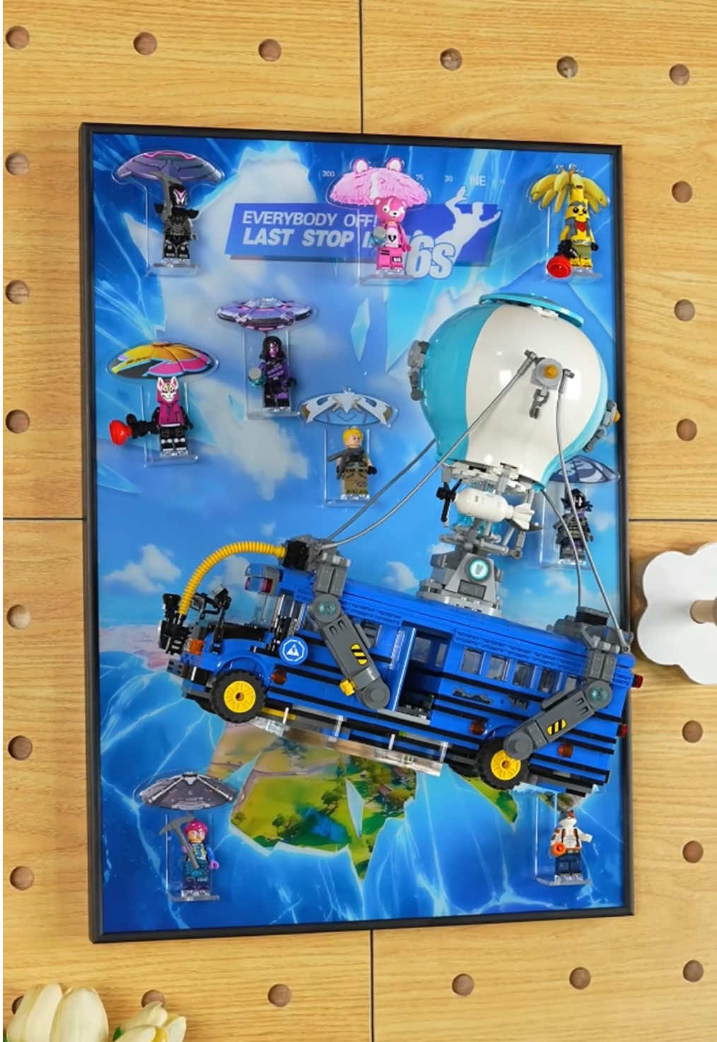 The best display frame for Lego Fortnite. Are you ready to crash into the island?#lego #legofortnite #legodisplay #legocollection #christmasgiftideas 