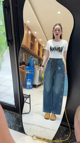 Quần suông nữ #quannudangsuong #quanjeannu #quanjeanongrong #thoitrangnu 