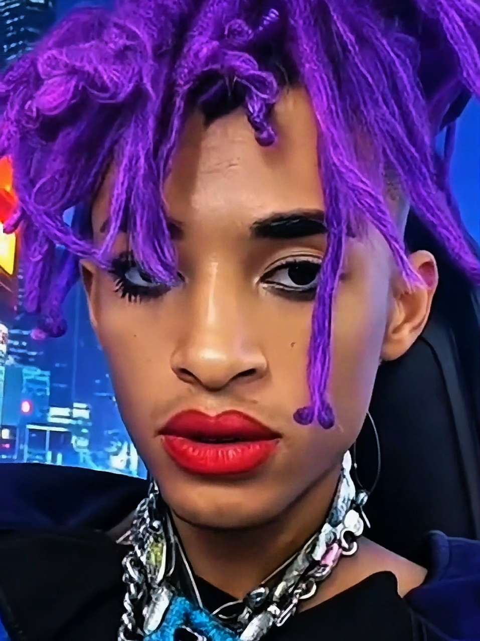 Celebridades que se ven irreconocible hoy  #datoscuriosos #SabiasQue #famosos #parati 