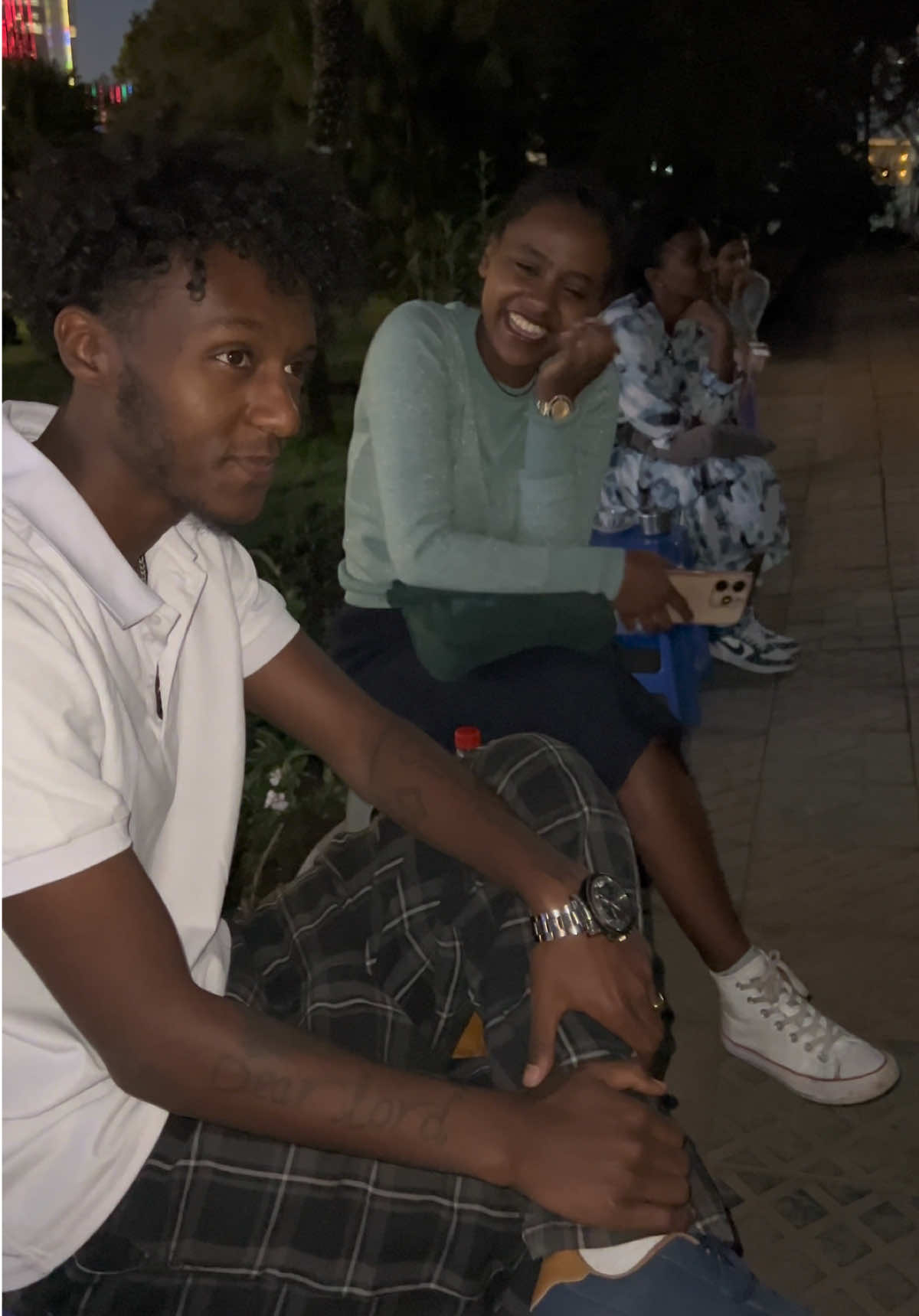 በ 1 ድንጋይ 3 ወፍ💀😭 @bemi @Morian✨ @HANU⌚ #ethiopian_tik_tok🇪🇹🇪🇹🇪🇹🇪🇹 #nahomabiy #habeshatiktok #funny #fyp 