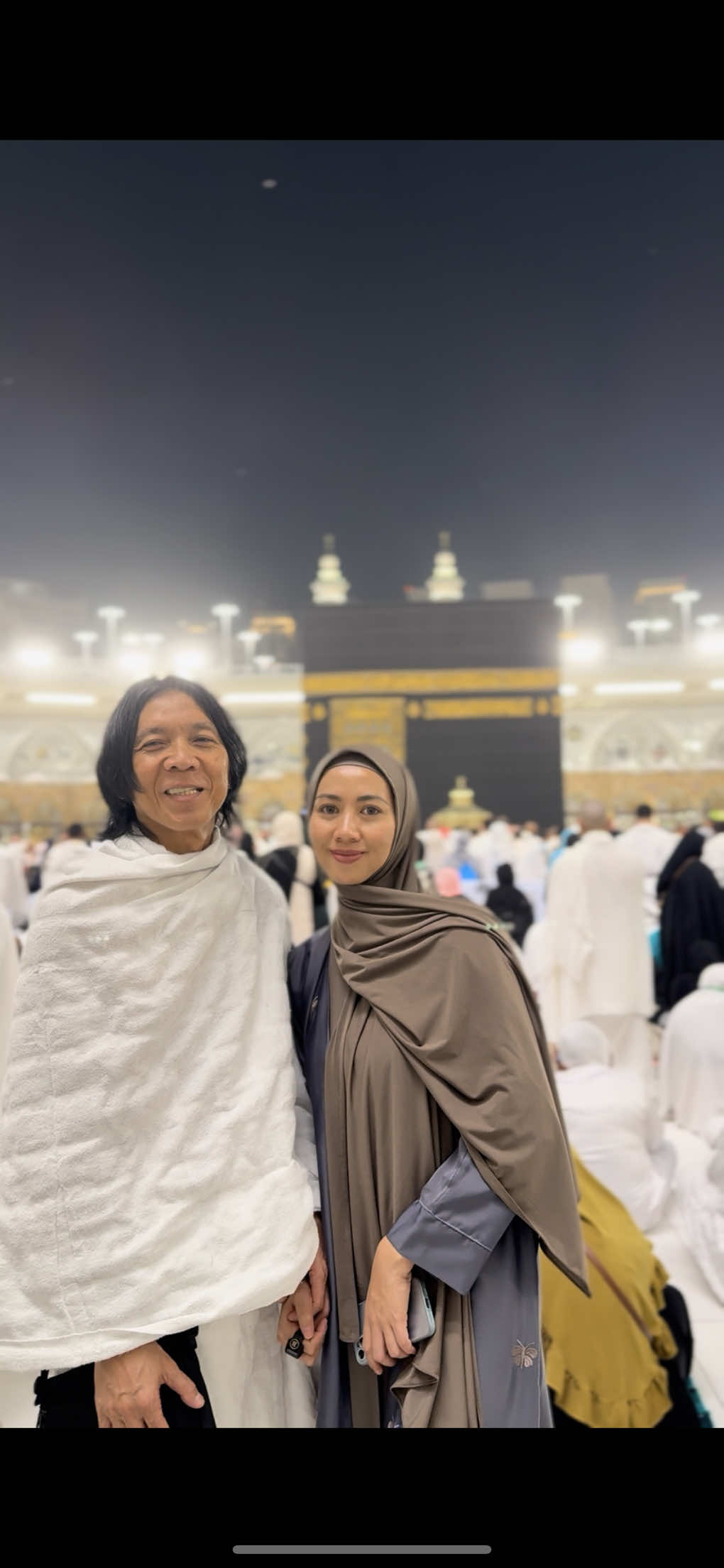 Mecca                                                 #AlzFamilyOnTube 