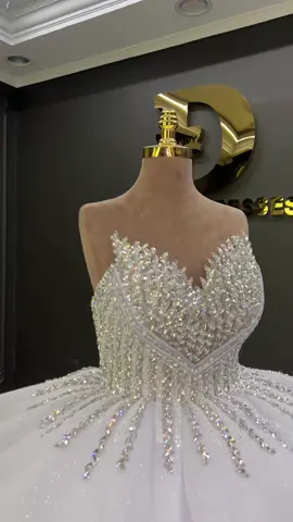 #Design #dress #wedding #shipping_to_all_over_the_world #France🇨🇵_Belgium🇧🇪_Germany🇩🇪_Spain🇪🇸 