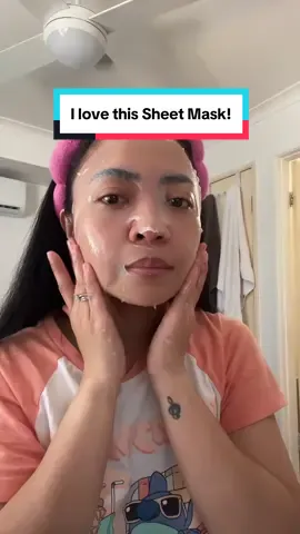 Centella Asiatica never fails to deliver! This sheet mask from @THESAEM_official so good, and I got it from @W cosmetics on sale for only 1 AUD. Such a steal! ☺️💖 #thesaemskincare #thesaem #oilyskincareroutine #skincareviral #centellaasiatica 