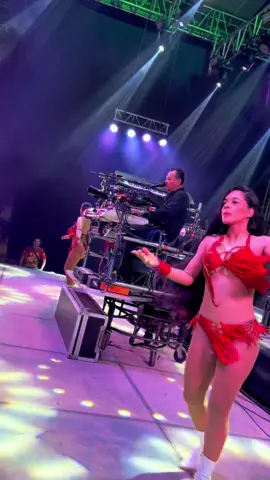 El monito #Cumbia #bailando #bailar 