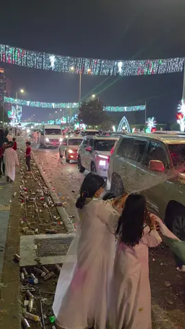 #Nationaldayuae #54  #uaenationalday #abudhabi #corniche 