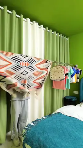 Tha b treo quần cáo dài 3-4m nhé #giâyphoido #đồgiadụng #treoquanao 