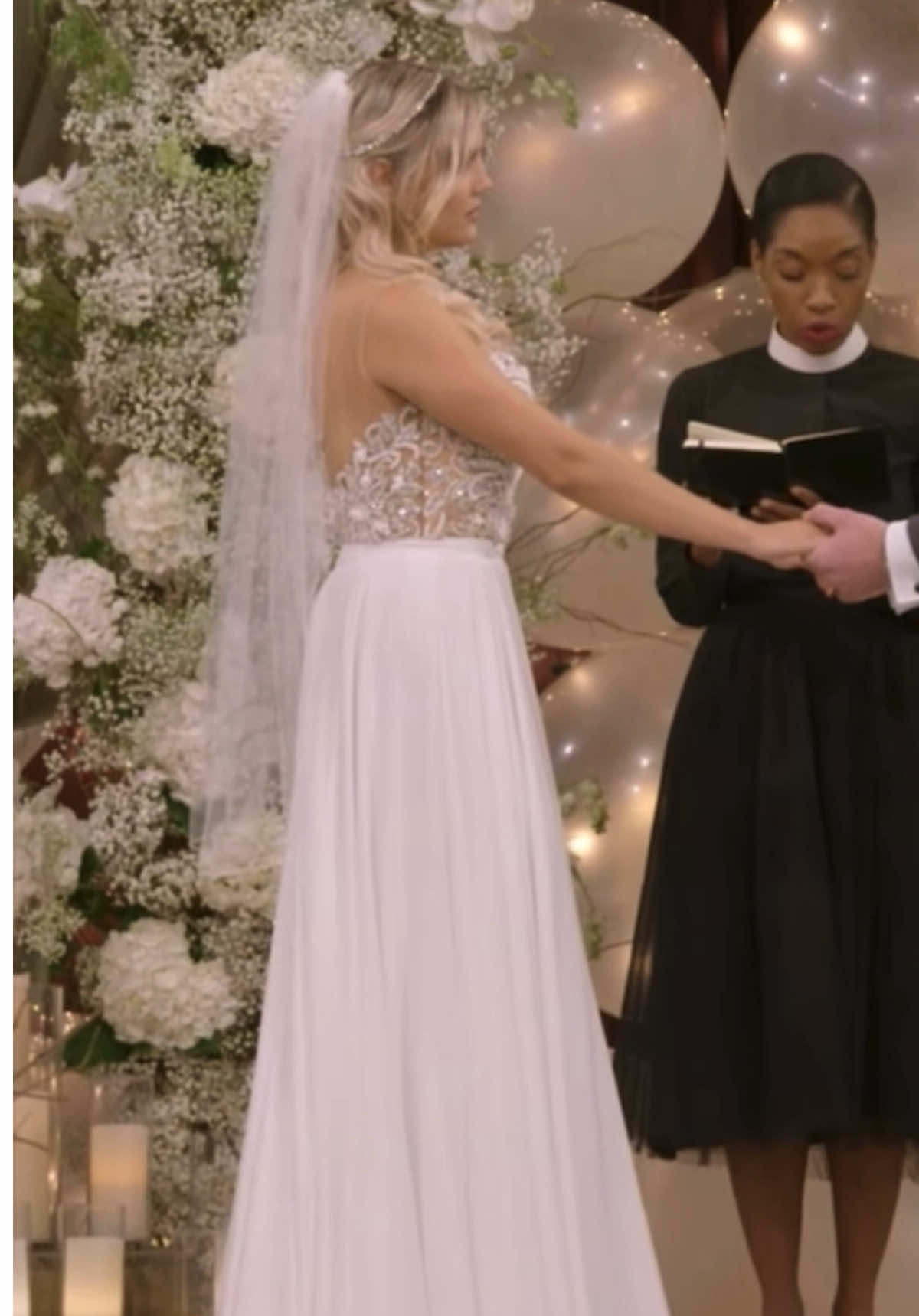 ran toward my future #inyour20s #loveisblind #MomsofTikTok 