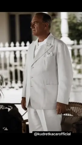 ARAYI ARAYI -  MUSTAFA KEMAL ATATÜRK  #keşfet #arayı #mustafaözarslan #atatürk #kudretkacarofficial 