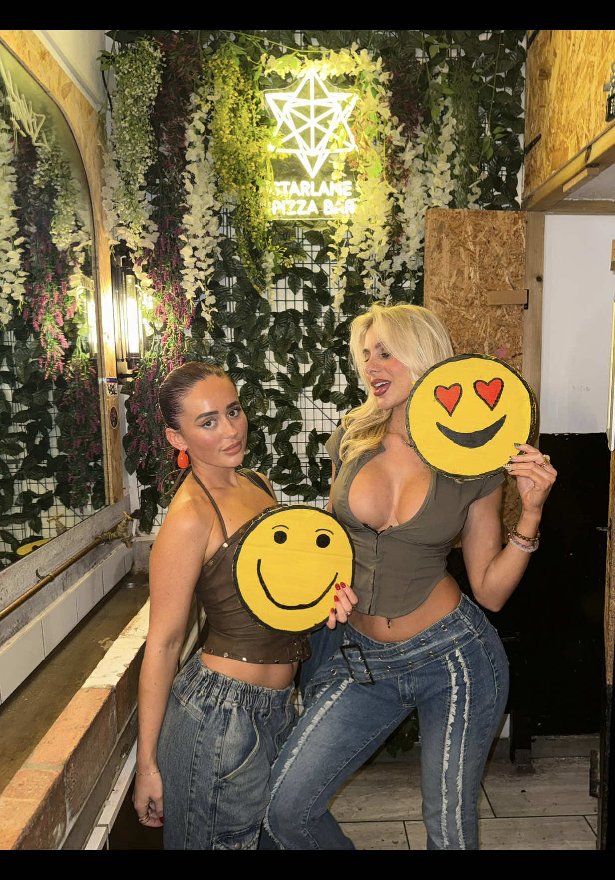 throwback to a fun day warming things up for @Step Inside🧠 at @StarlanePizzabar 💕