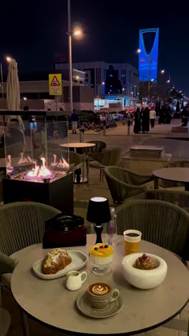 #الرياض #اكسبلورر #العليا #كافيهات_الرياض #تصويري 