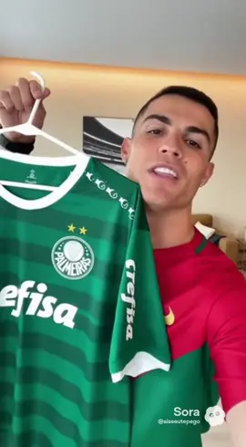 Mandaram uma camisa do Palmeiras para o CR7 usar!😂 #flamengo #palmeiras #meme #mundial #cr7 