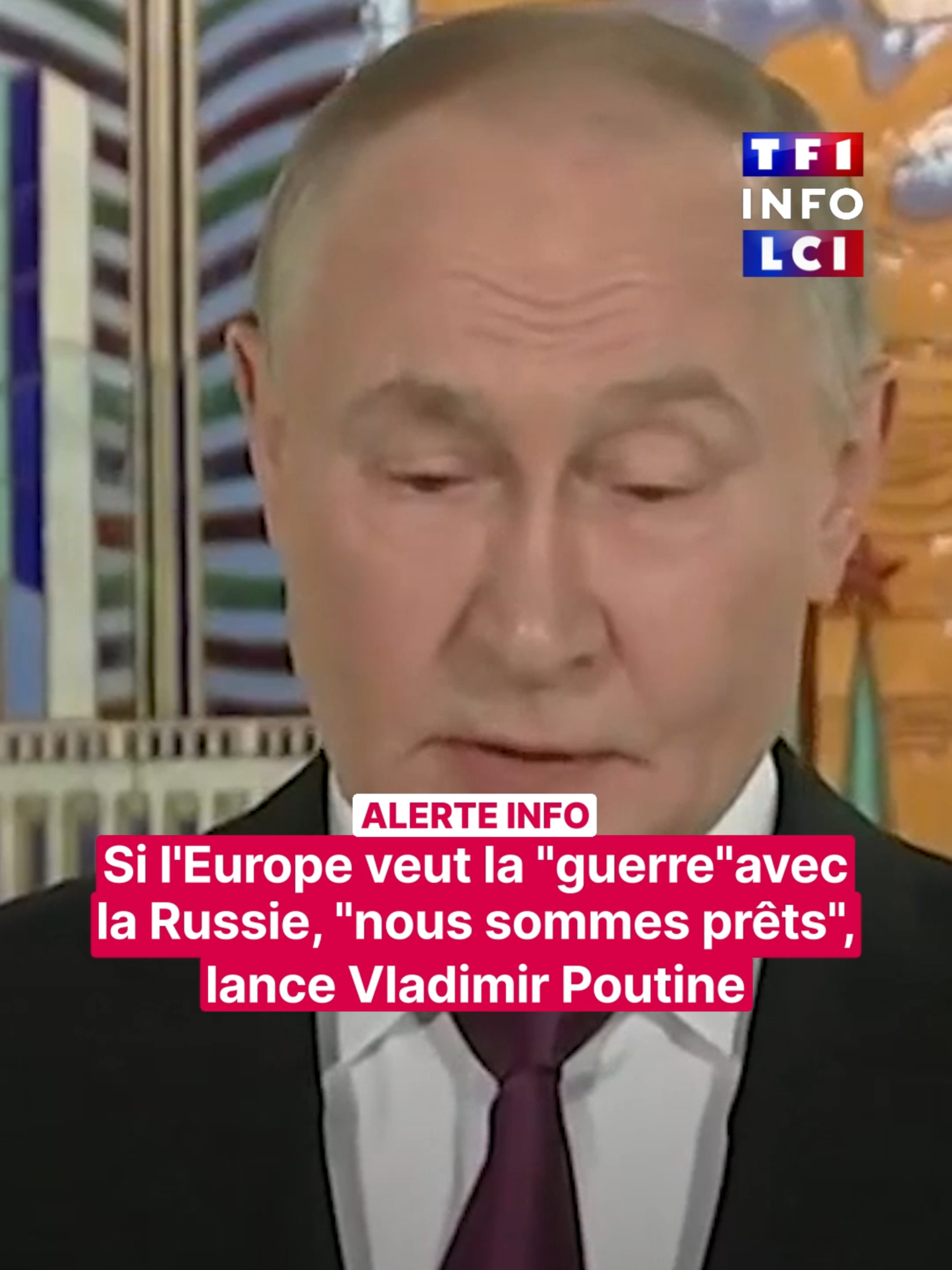 Le président russe Vladimir Poutine a assuré mardi ne pas souhaiter une guerre avec l'Europe, mais y être 