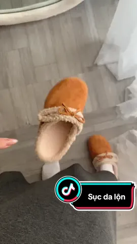 Sục da lộn lót lông xinh quá #suc #thoitrangnu #giaydep #depxinh 