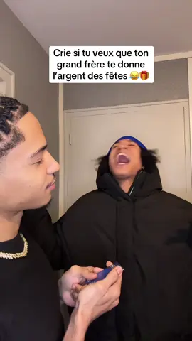 #camerountiktok🇨🇲 #pourtoi #humour #grandfrere #viralvideos 