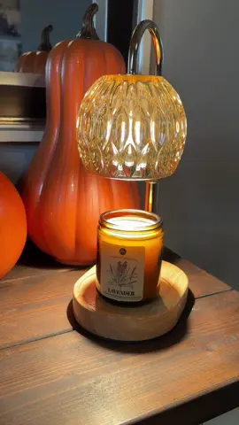 The most perfect candle warmer lamp! Perfect for yourself or a gift. Or even better both! #candle #candlewarmerlamp #candlewarmer #christmastiktok#creatorsearchinsights 