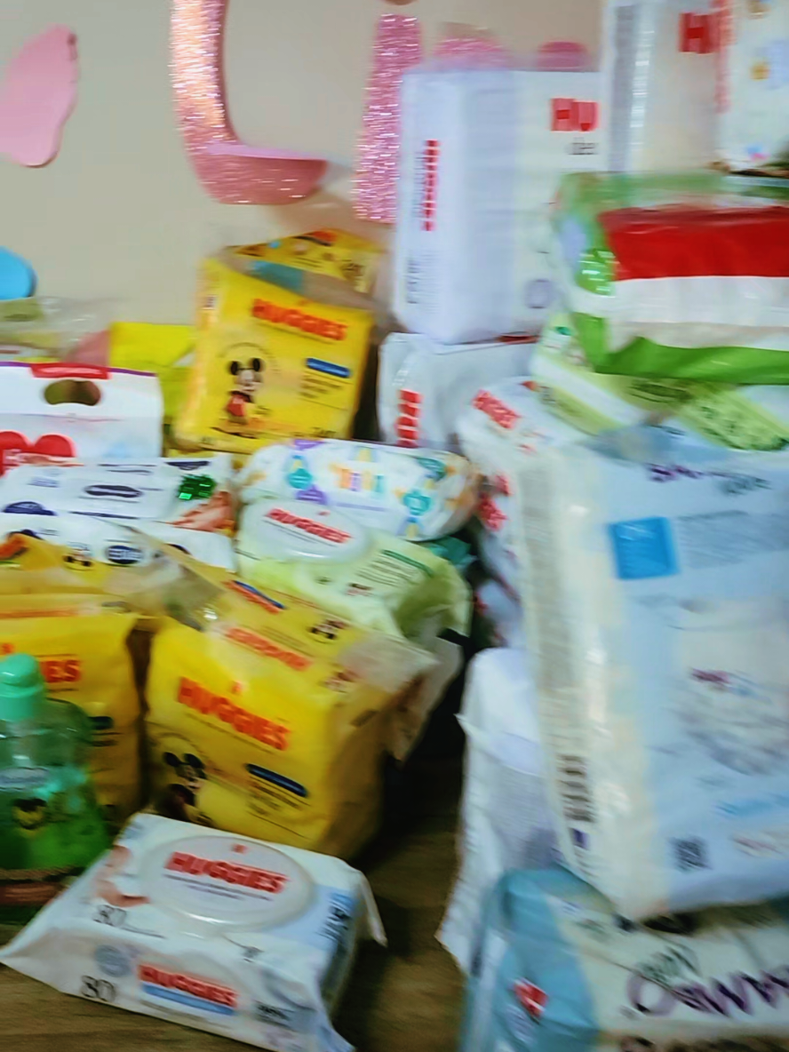 La mejor inversión 🤭 gracias por todo el amor familia 💕 #revelaciondegenero #bebeencamino🤰 #mamaprimeriza #happymom #parati 