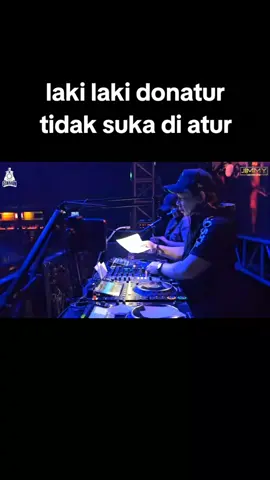 #djjimmyonthemix #stationtop10surabaya #warehouse #funkotsurabaya #fyp 