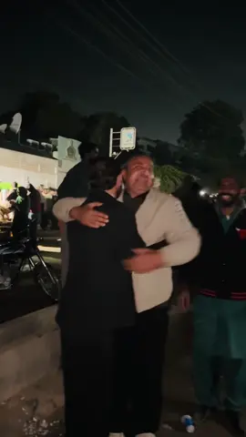 مبارک ہو برکی وکیل صاحب آج عمران خان کا ملاقات ہوگیا #skpeshawar366 #imrankhan #viral #tranding #pti 