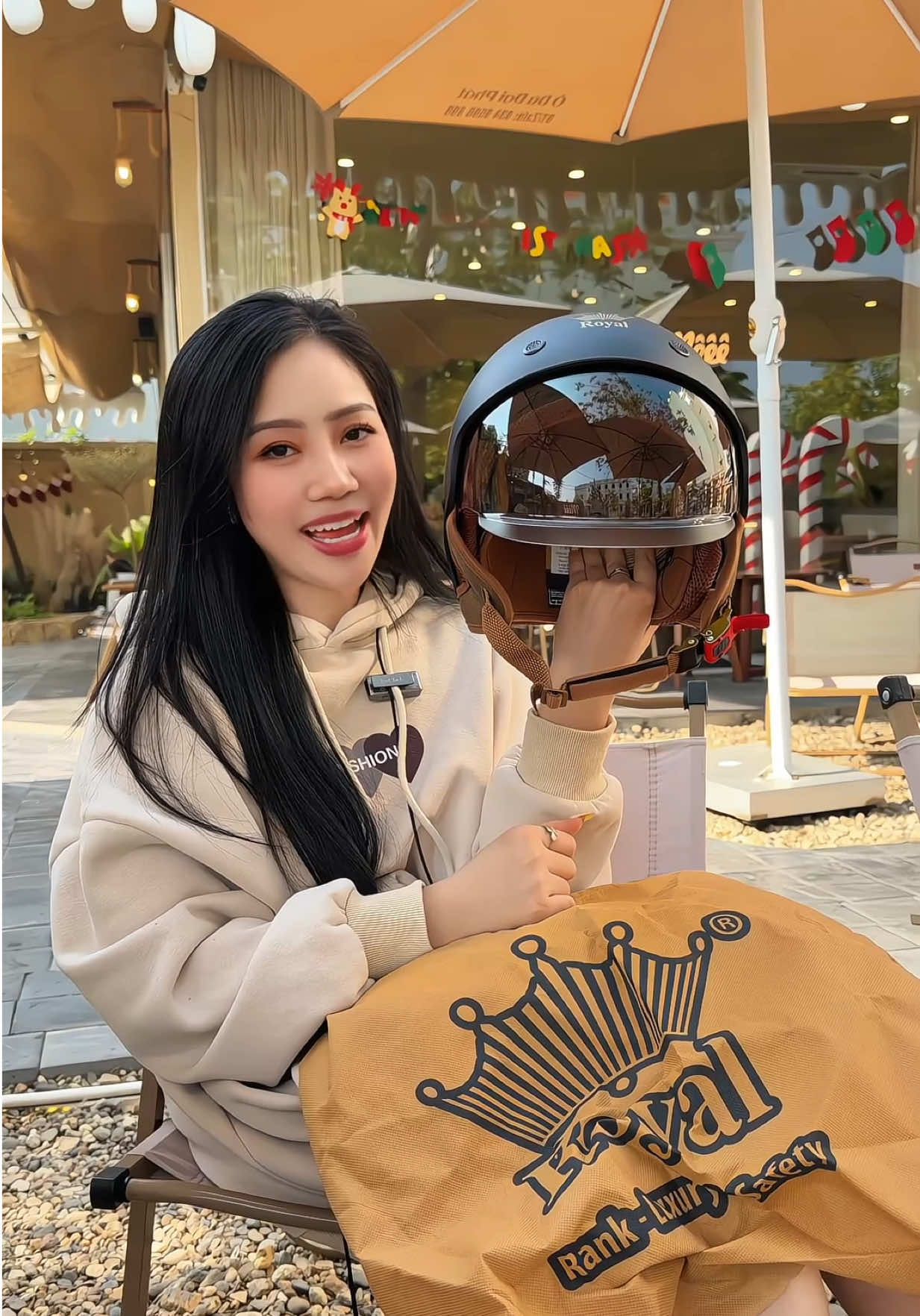 Mũ bảo hiểm có kính chính hãng Royal xịn đẹp, bảo vệ tốt #mubaohiem #nonbaohiem #mubaohiemcokinh #mubaohiemchinhhang 