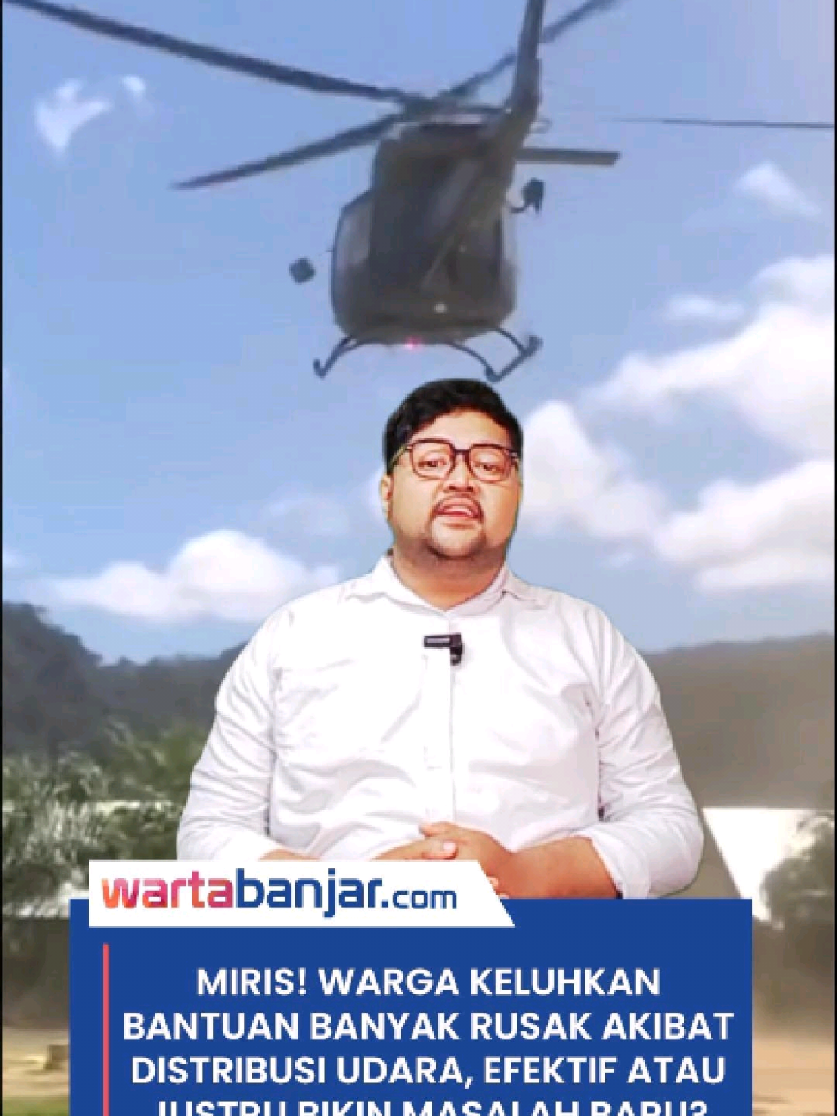 MIRIS! Warga Keluhkan Bantuan Banyak Rusak Akibat Distribusi Udara, Efektif atau Justru Bikin Masalah Baru? ‎ ‎WARTABANJAR.COM - Warta people, polemik bantuan korban bencana yang dijatuhkan dari helikopter di wilayah Tapanuli Utara kembali memanas. Dalam video yang beredar luas di media sosial, terlihat paket bantuan terjun bebas dari udara dan langsung diserbu warga begitu menyentuh tanah. ‎ ‎Hasilnya, terlihat beberapa paket hancur akibat benturan keras saat dilempar dari udara. Karung robek, beras tercecer, dan sebagian bantuan tidak lagi layak digunakan. Situasi ini tak hanya membuat distribusi tidak merata, tapi juga menimbulkan pemborosan di tengah kondisi darurat. #banjirbandang #bantuan #helikopter #wartabanjar 