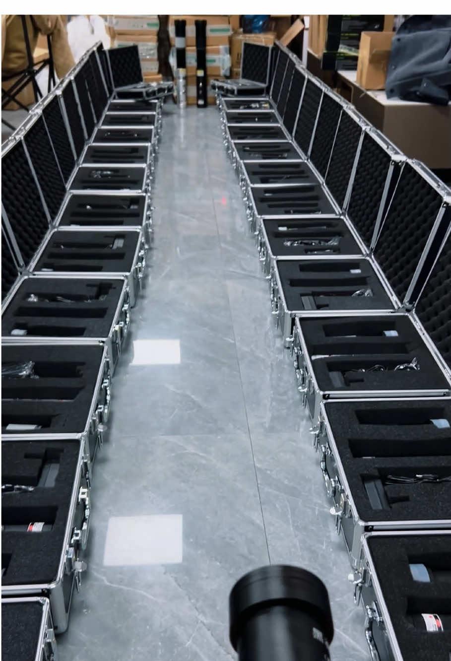 Allumeur laser de 120 watts emballé et expédié#laserigniter #lazer #fontool #Timelaser #tiktok 