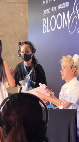 Tổng Tài Khoái khoái 🤭 QUANG HÙNG MASTERD BLOOMEVER SIGN TOUR #quanghungmasterd #quanghung #masterd #muzik #bloomever 