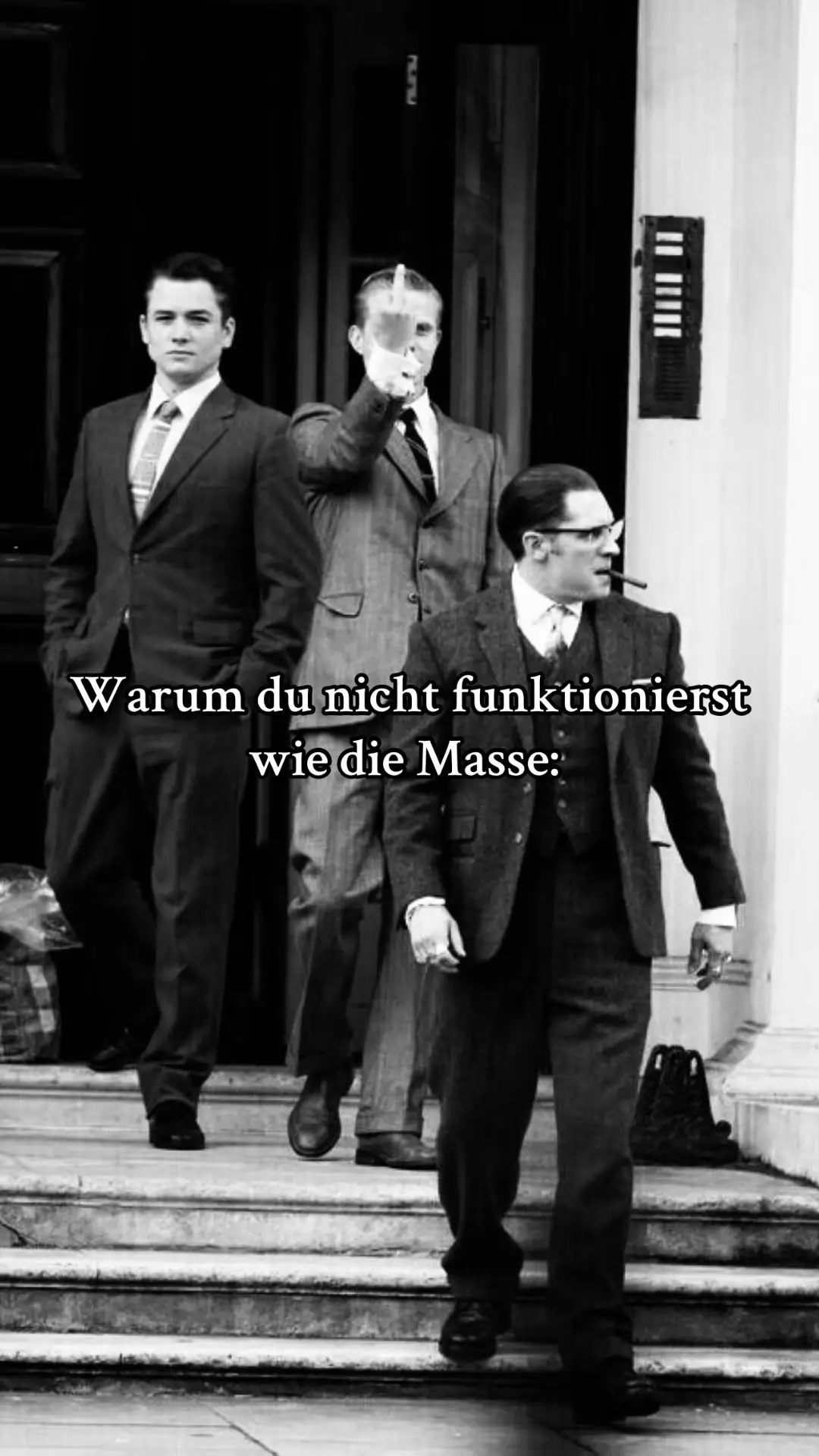 Anders zu sein ist kein Nachteil. Es ist ein Vorteil, den nur wenige verstehen. #rebellmodus #andersalsdieanderen #eigenständig #charakterstark #motivation