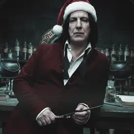 Christmas at hogwarts 🎄#snape #severussnape #harrypotter #slytherin #hogwarts 