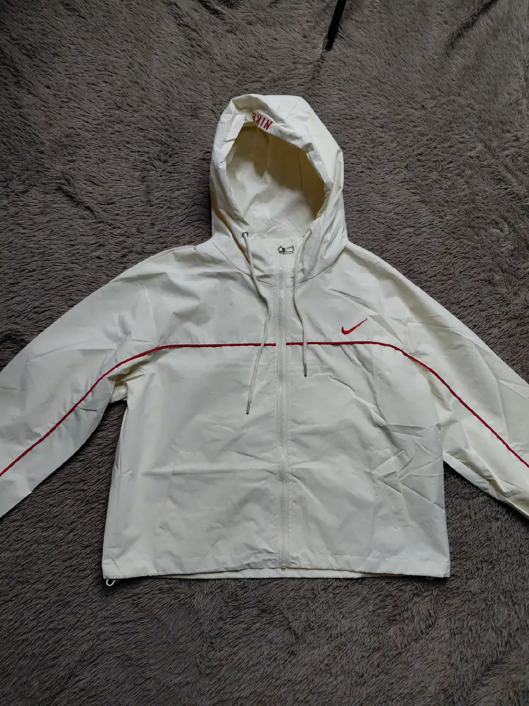 NIKE YAĞMURLUQ🔥 XL RAZMER QİYMƏT ÜÇÜN DM📩📩