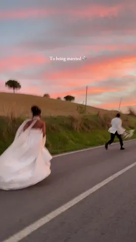 It’s wild to think that those moments lead us to the this beautiful life we live now 🤎 💍 • •  #longdistancerelationship #longdistance #marriageadvice #justmarried #couplegoals          