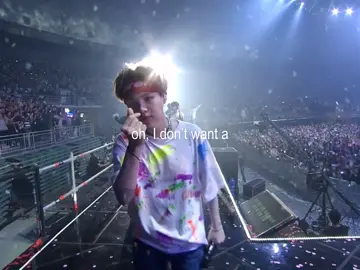 #SUGA ; ( 2/7 ) all i want for christmas is a yoongi update 😭 #MinYoongi #BTS #ARMY #christmasedit 