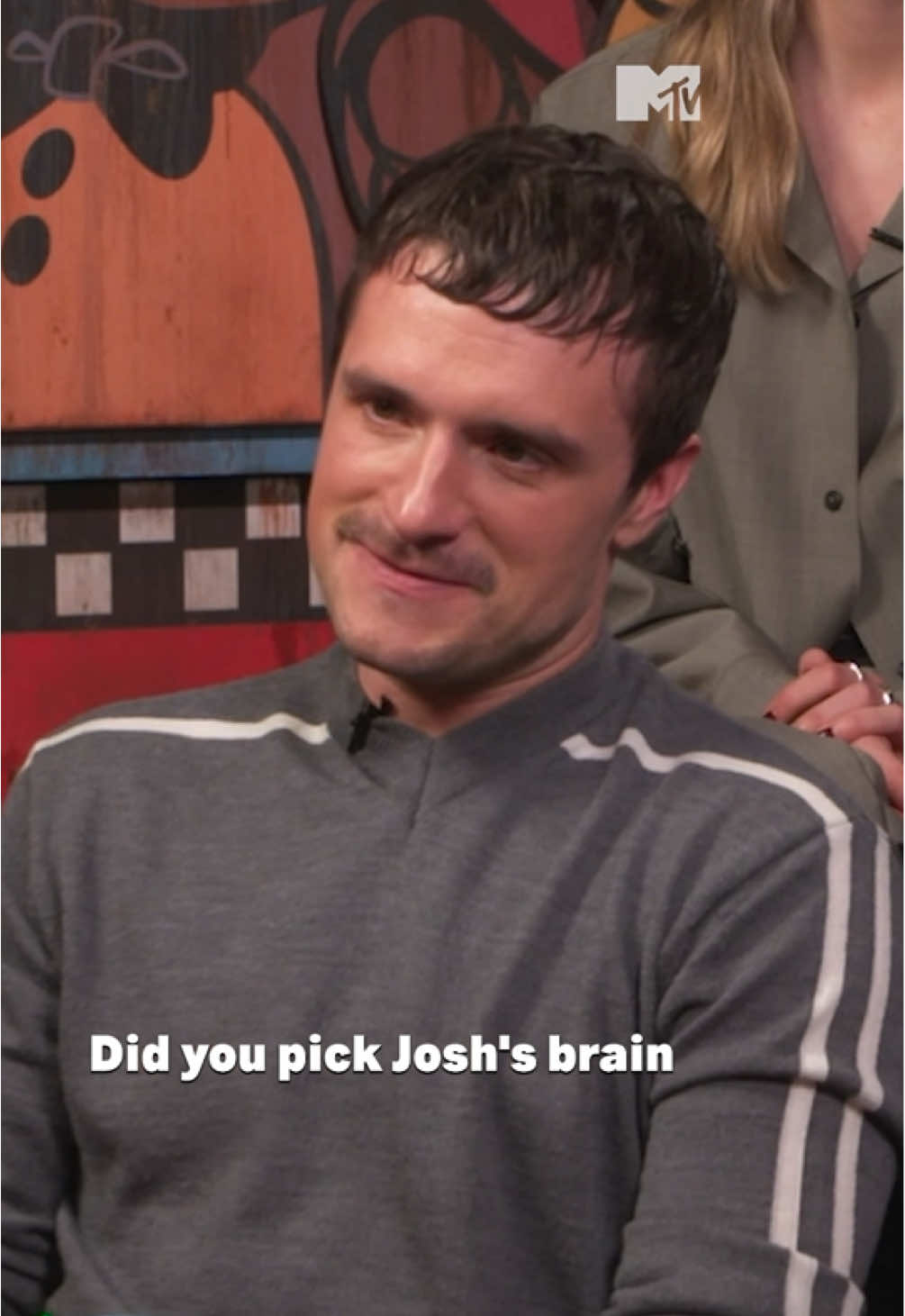 “Peeta can make friends with anybody” my The Hunger Games fan heart is so full 🥹 Watch the #FNAFMovie 2 cast play You Decide on MTV UK YouTube now! ✨  Five Night’s At Freddy’s 2 is in cinemas from Friday 💫 #thehungergames #mtvmovies #mckennagrace #joshhutcherson 