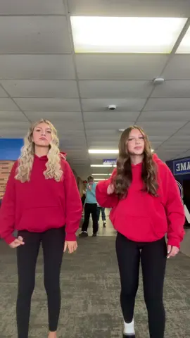 Uli wake up @uliana #fyp #dance #xyzbca 