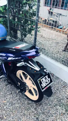 Eraa 〽️🍏 menduniaa #hotbamboogarage🚀 #pcostyle🚀 #y15zrmalaysia #mhijau🍏〽️ #masukberandafyp 