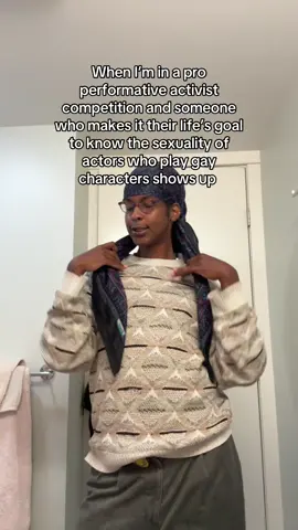 Genuinely have we learned NOTHING from the Kit Connor situation? We have ppl speculating the heated rivalry actors sexuality again? WE ARE ABOUT TO BE IN 2026 AND YALL ARE STILL ACTING LIKE THIS? #heatedrivalry #connorstorrie #hudsonwilliams 